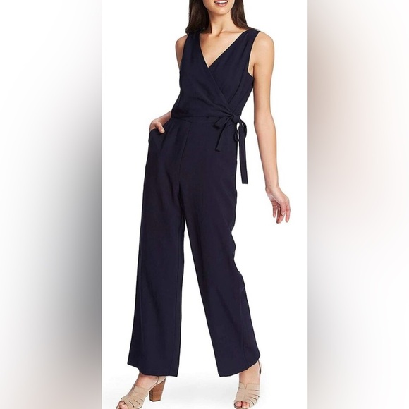 1. State Black Wrap Jumpsuit Size 4 Modern Chic
Minimalist Preppy Casual - Picture 1 of 8